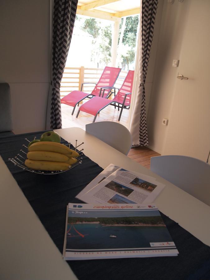 Mobile Home Heaven Biograd Biograd Na Moru Exterior photo
